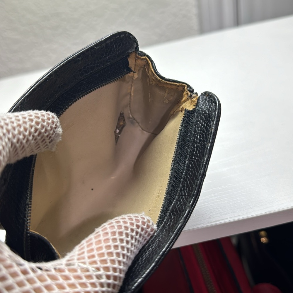 Authentic Chanel Black caviar Leather pouch Wallet - Picture 10 of 16